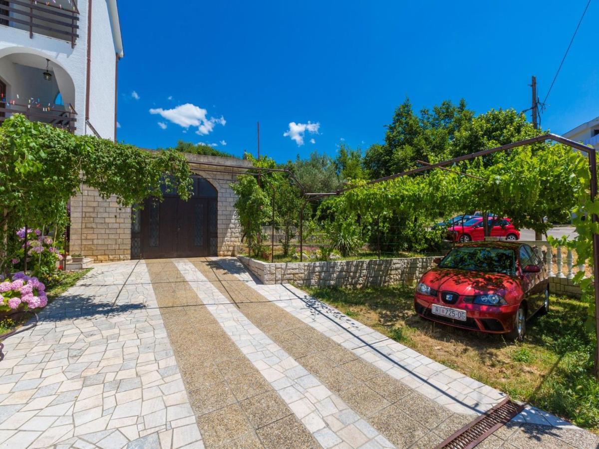 Apartments Ankica Цриквеница Экстерьер фото